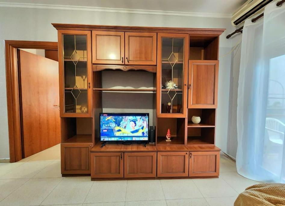 One Bd Flat Near Center With 24H Self Check In Daire Tiran Dış mekan fotoğraf